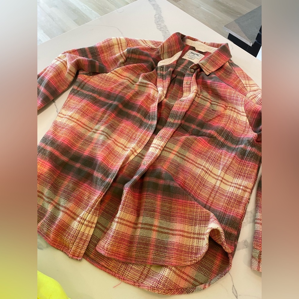 American Eagle flannel size XL